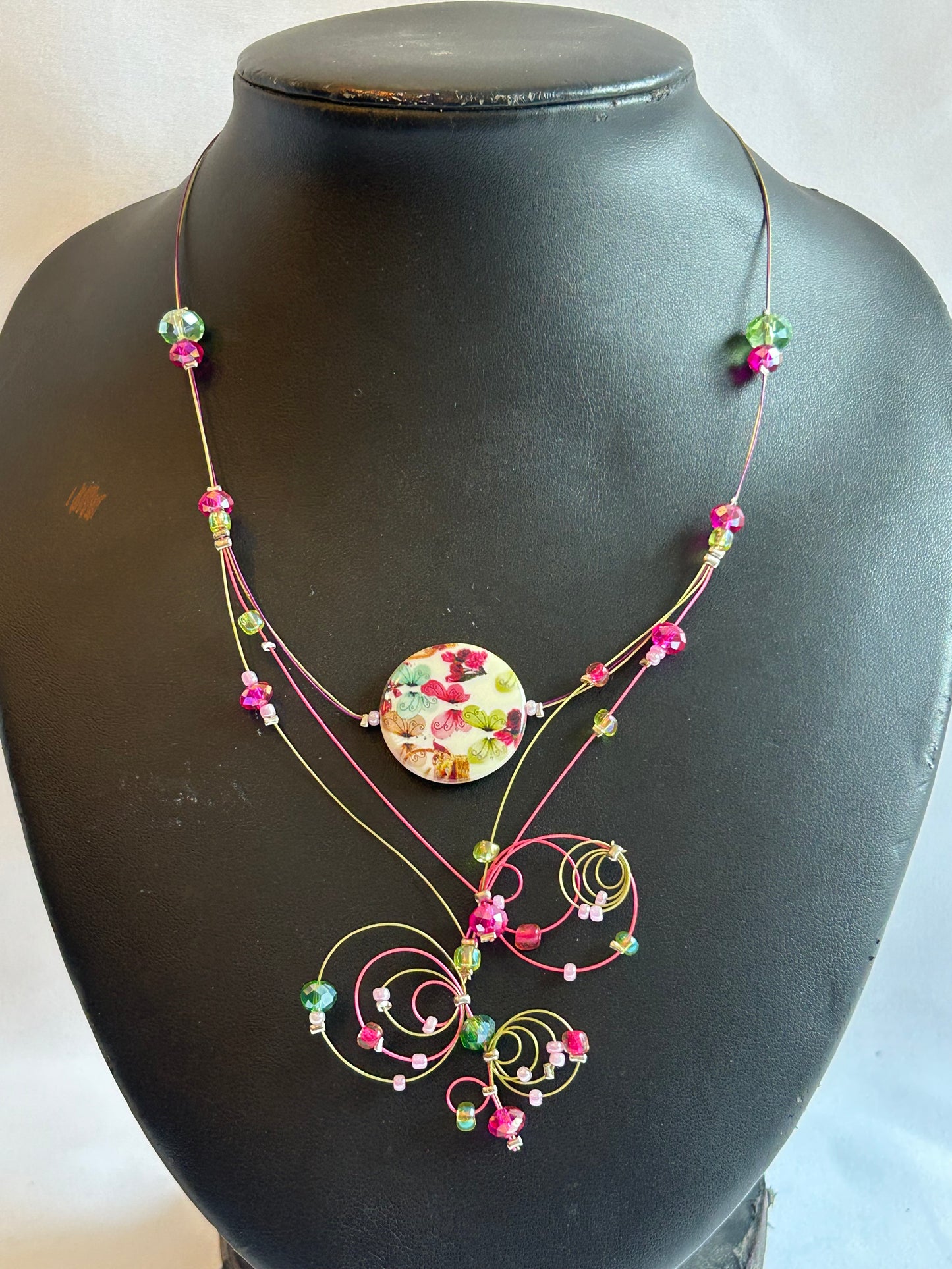 Egendesignade halsband