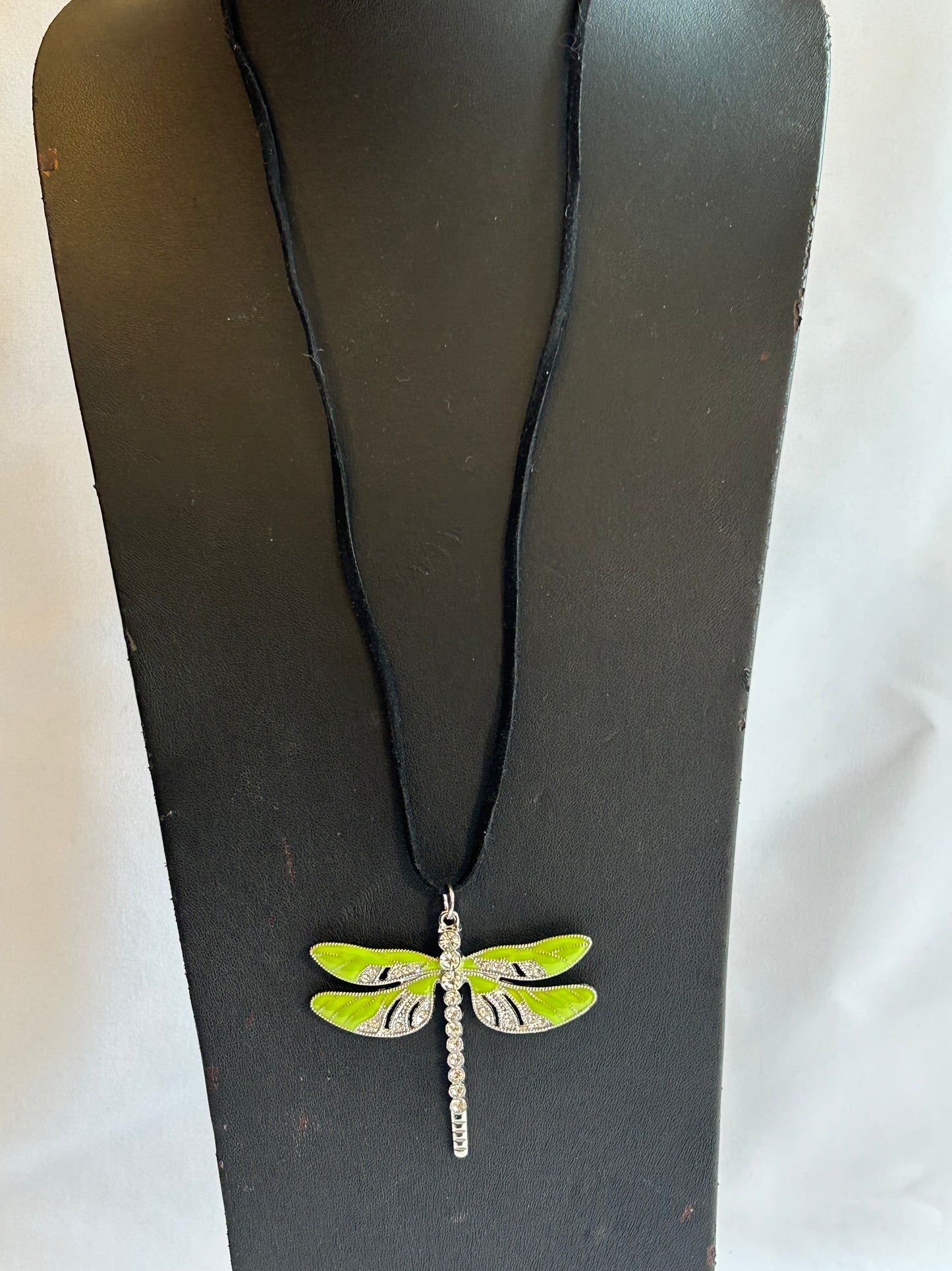 Halsband med trollslända