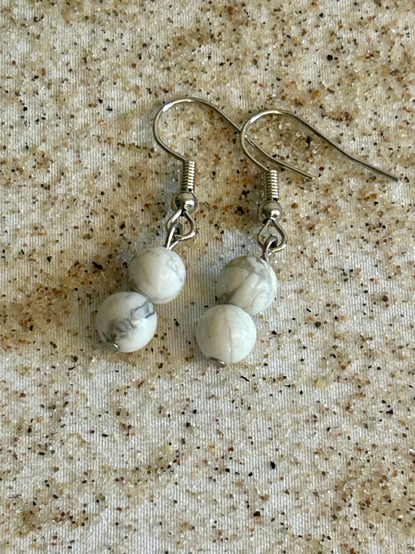 Howlite Örhänge