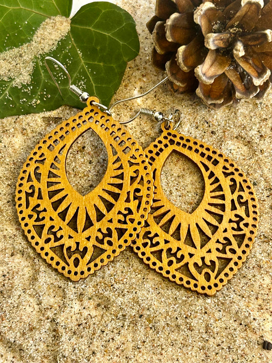 Äggformad örhängen